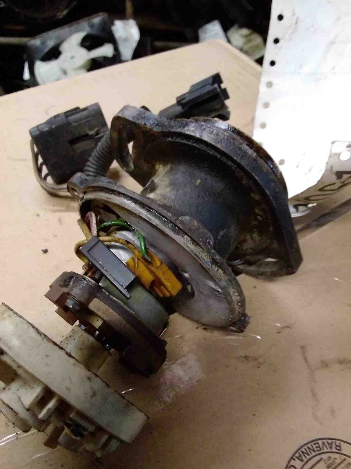 Distributor P2000 86