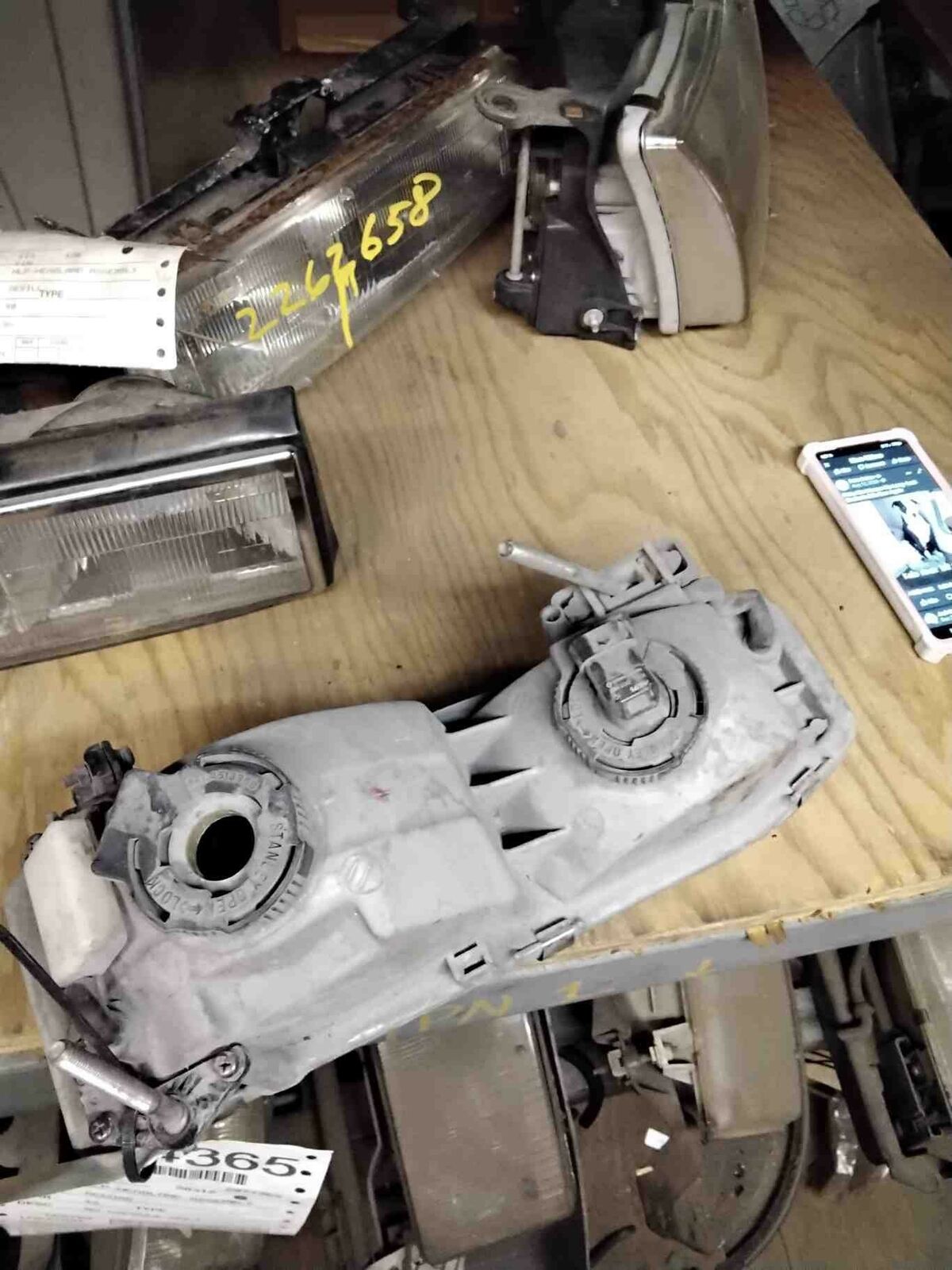 Headlamp Assembly HONDA ACCORD Right 92 93