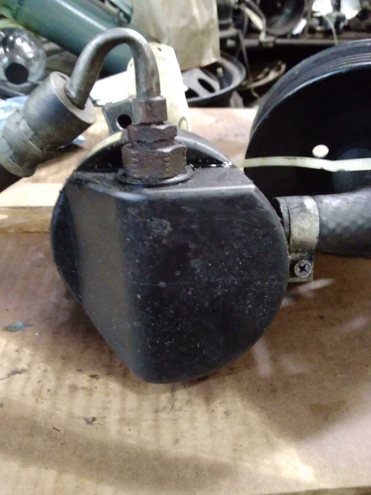 Power Steering Pump/motor FORD ESCORT 91 92 93 94 95 96