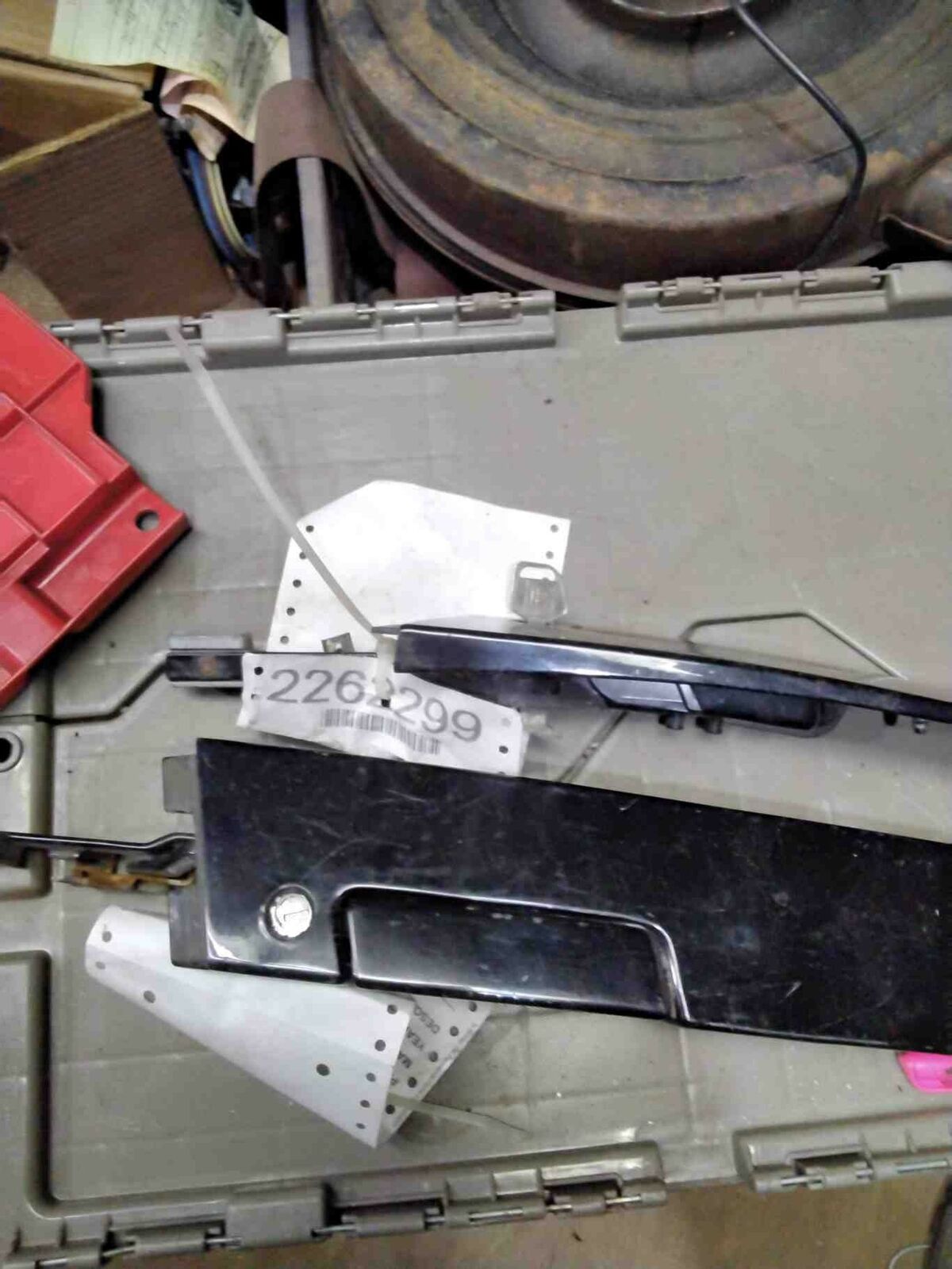 Outside Door Handle PONTIAC GRAND PRIX Left 88