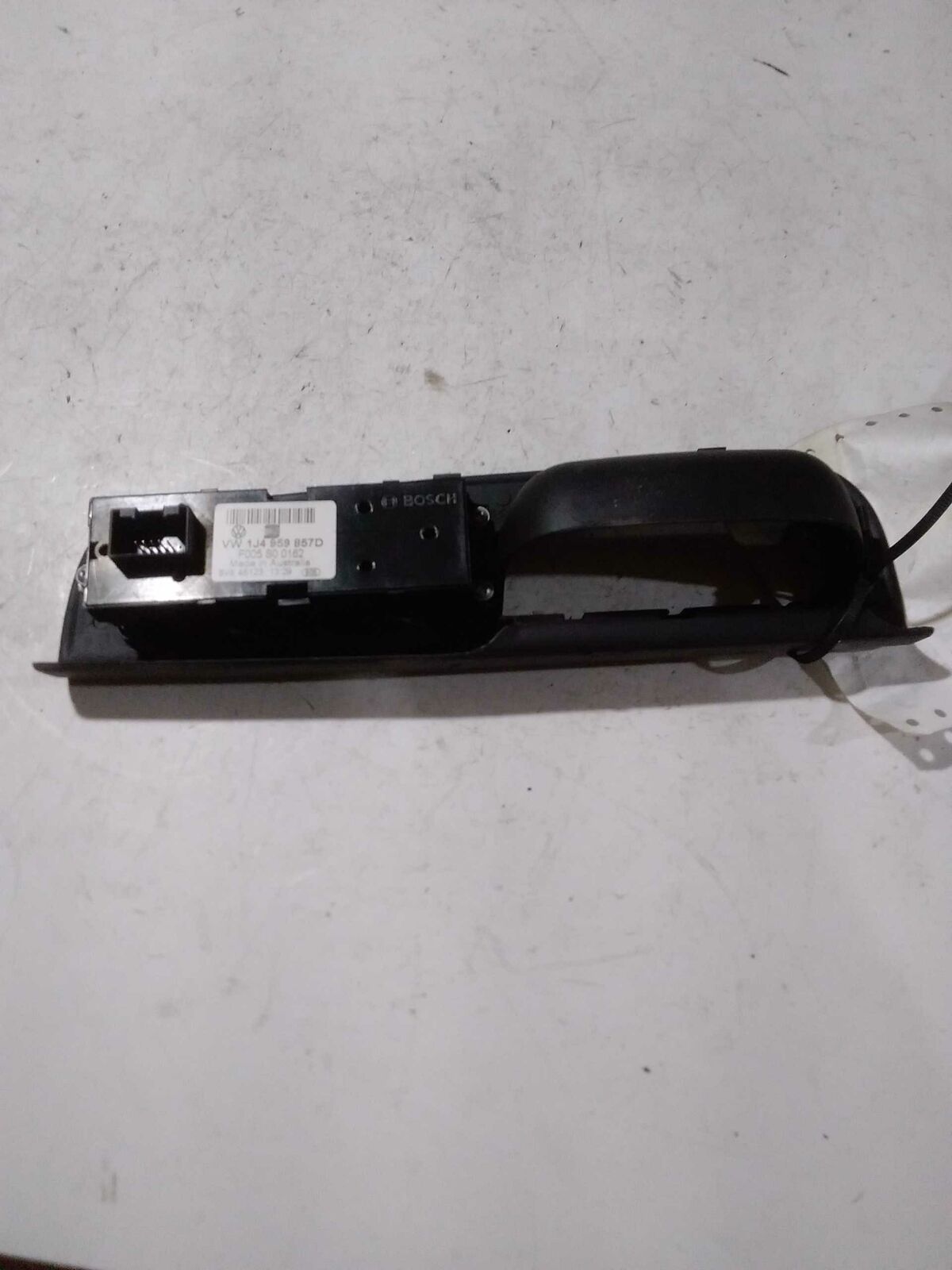 Door Switch Front VOLKSWAGEN JETTA 04