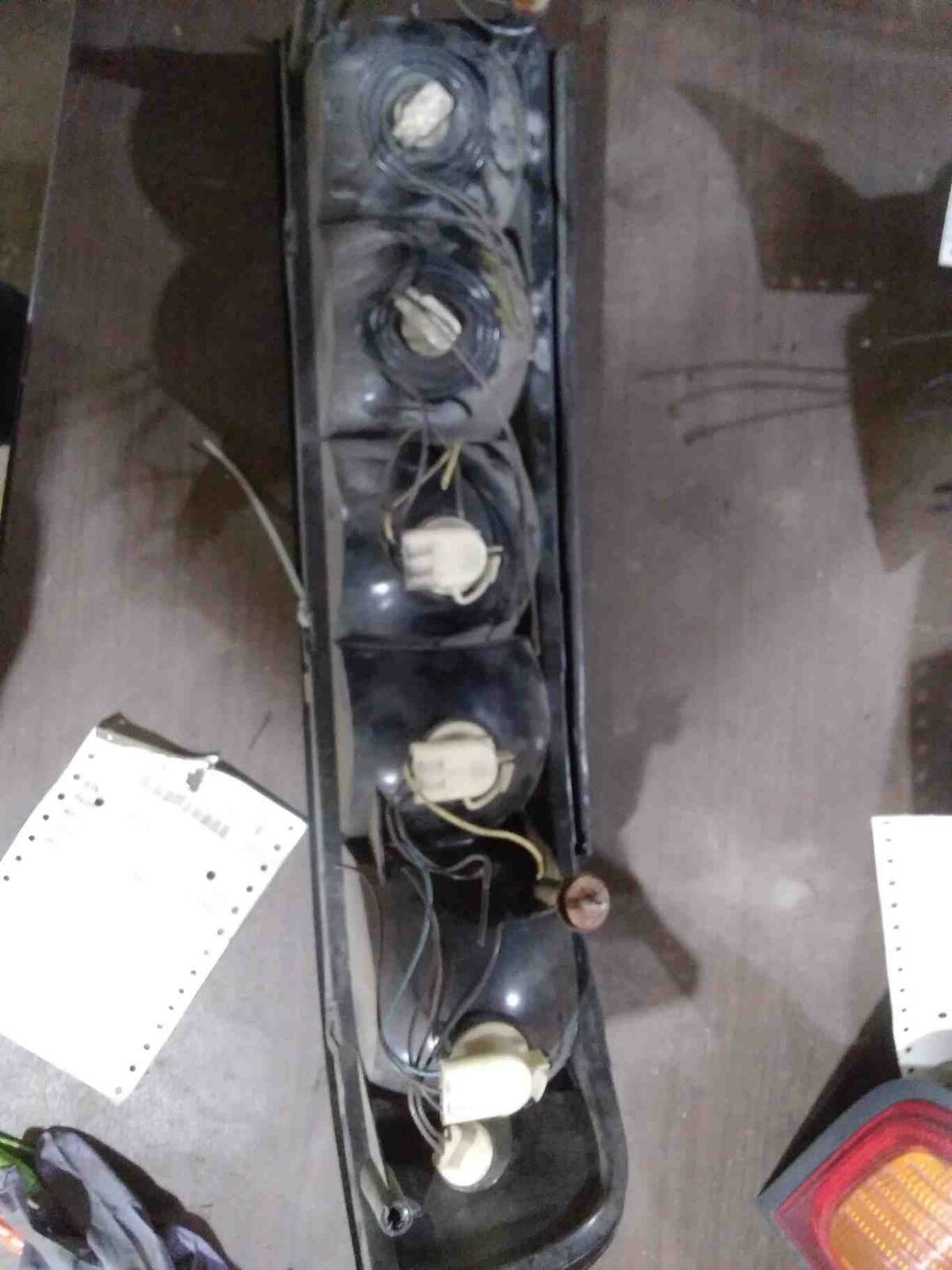 Tail Light Assembly CHEVY LUMINA Left 90 91 92 93 94
