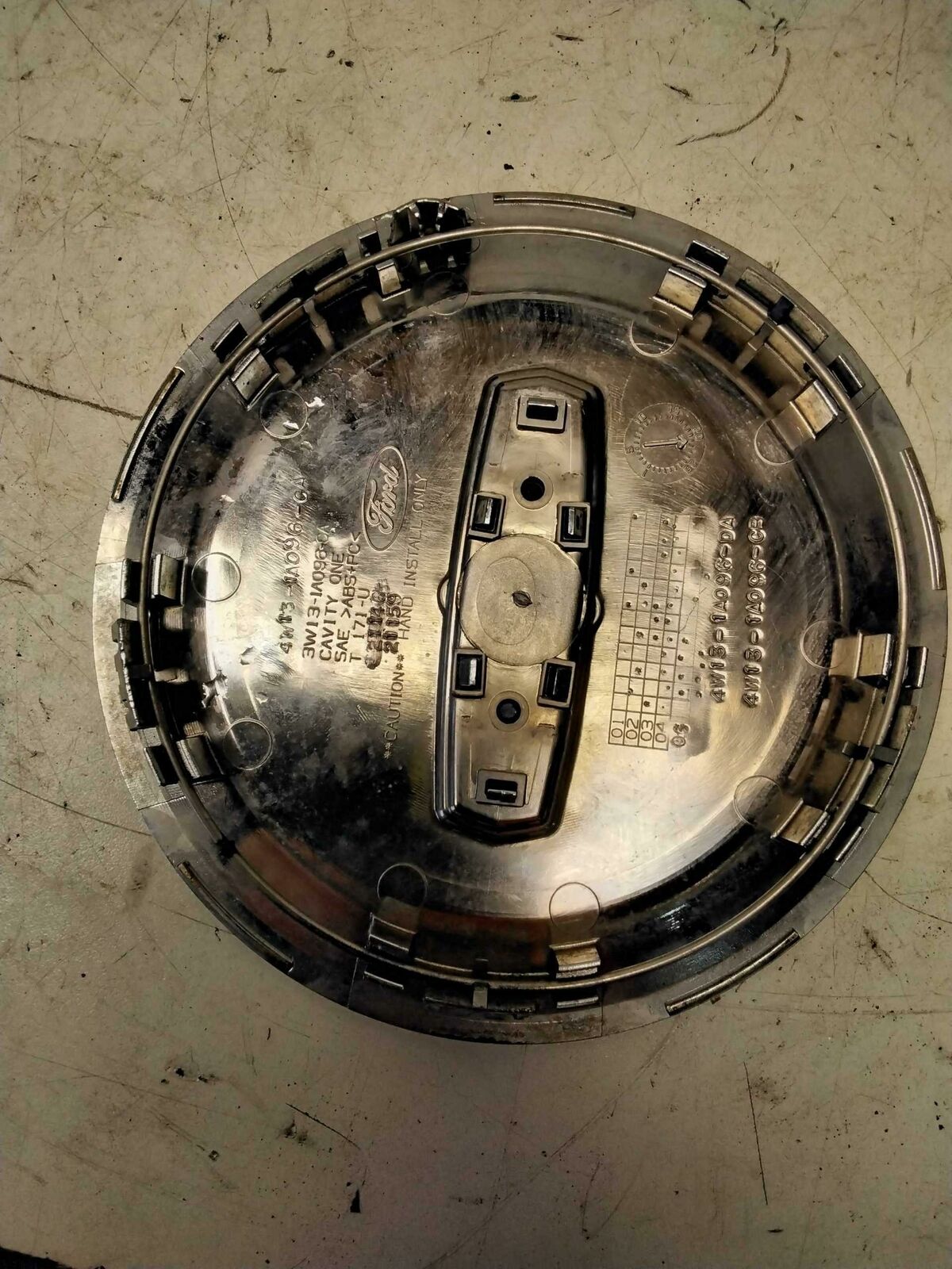 Center Cap LINCOLN LS 04