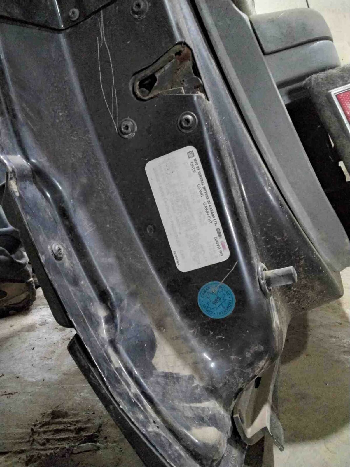 Front Door BUICK REGAL Left 88 89 90