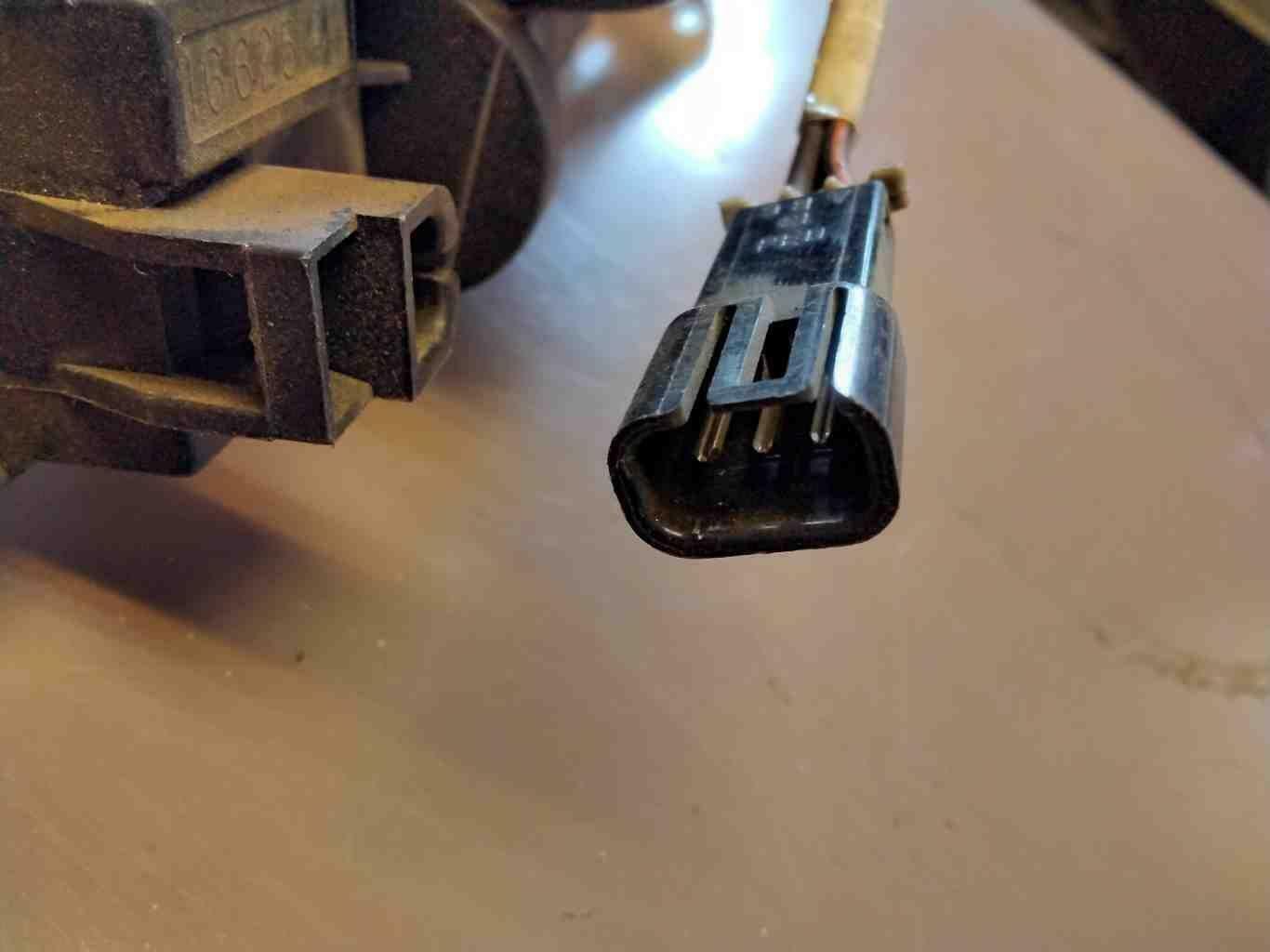 Trunk Release CADILLAC DEVILLE 93