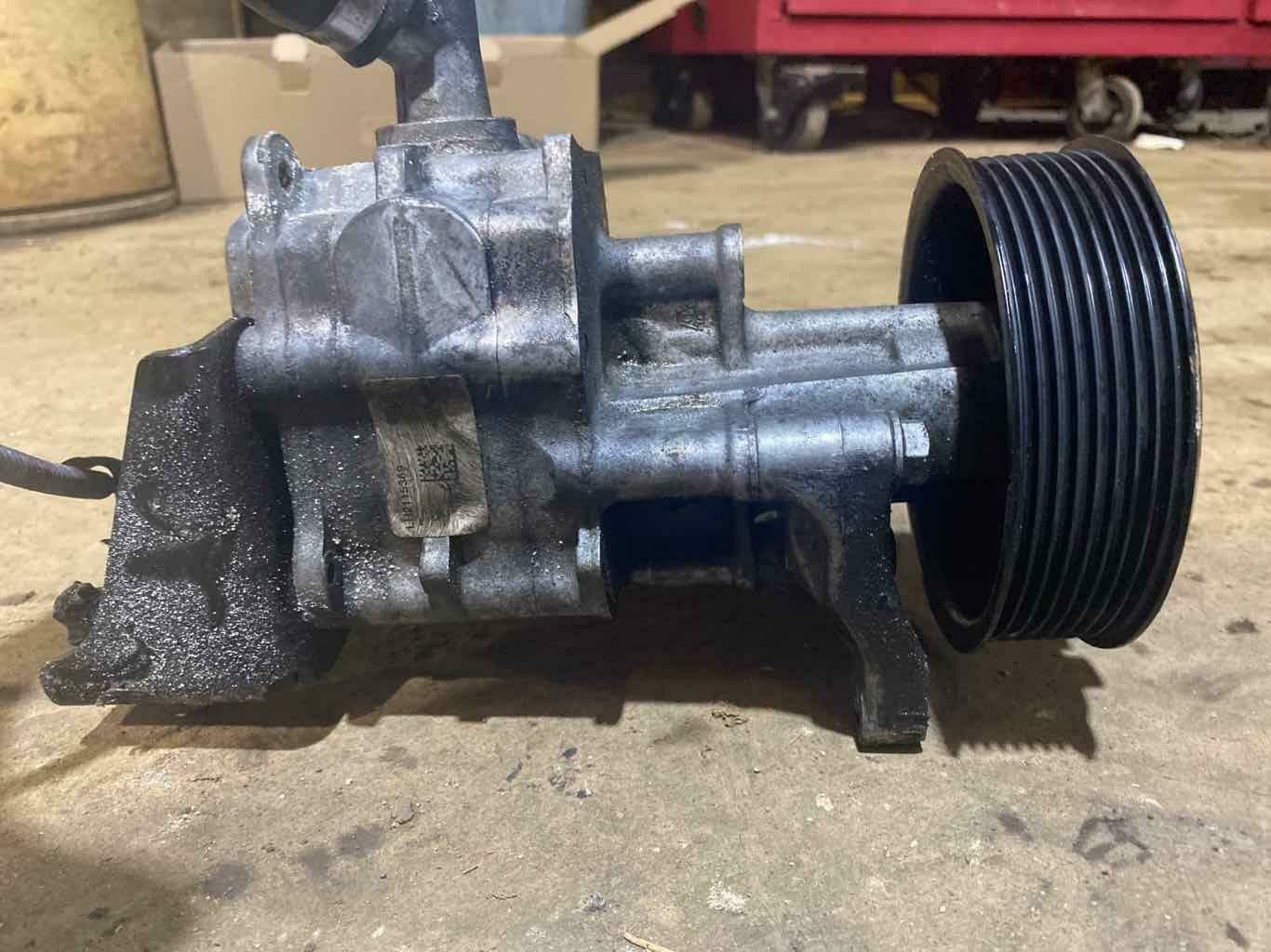 Power Steering Pump/motor BMW 535I 11 12 13 14 15 16