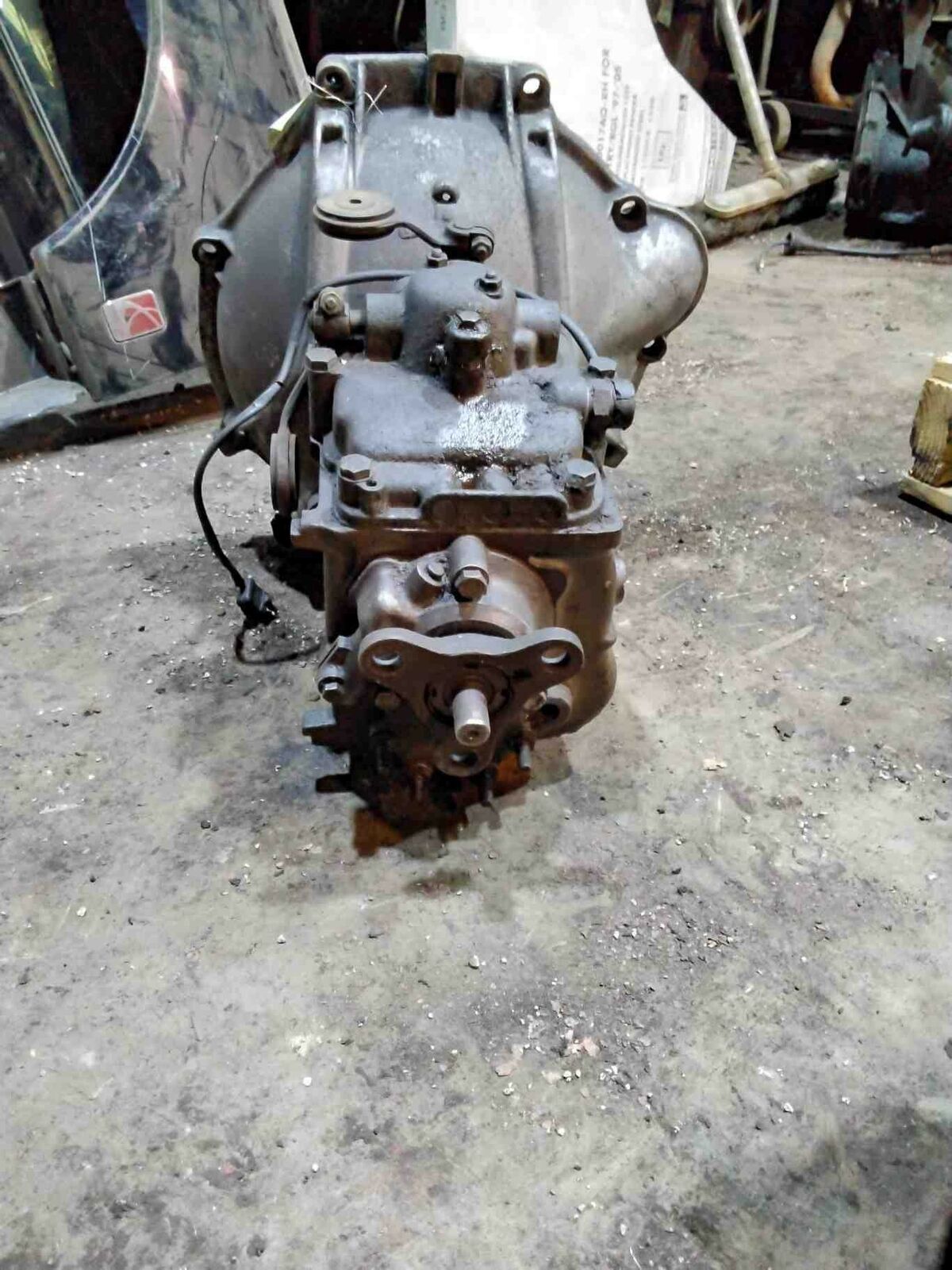 Transmission Assy. Manual MERCEDES 220 65