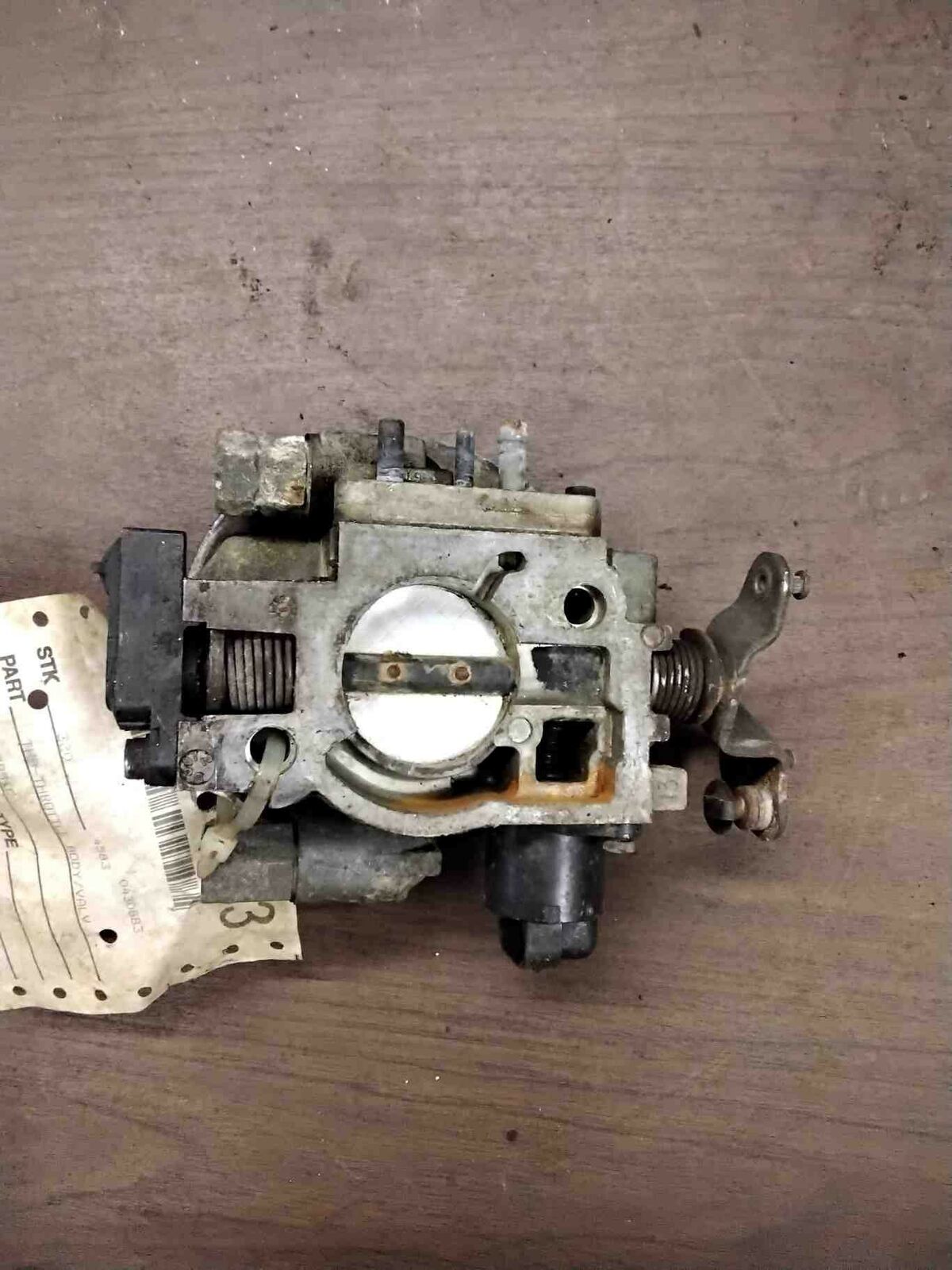 Throttle Body/valve Assy CHEVY CORSICA 88 89 90 91
