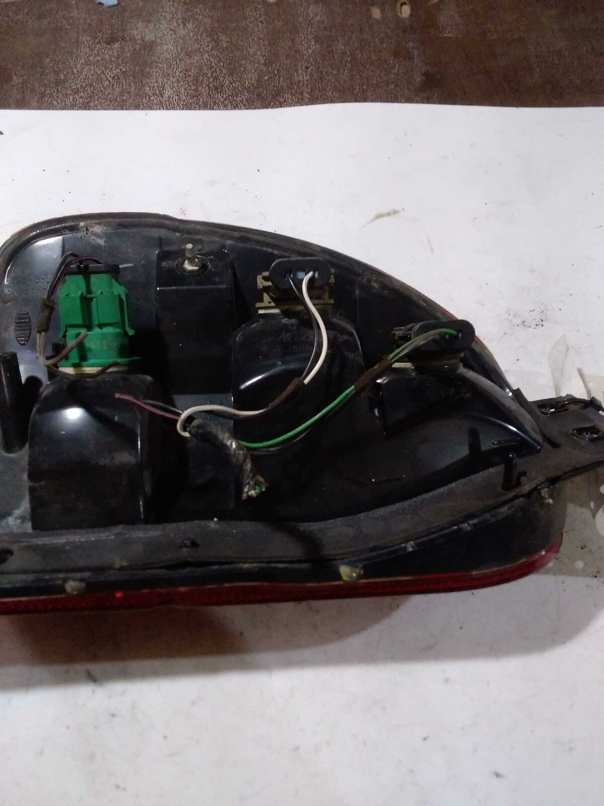 Tail Light Assembly FORD WINDSTAR Right 95 96 97 98