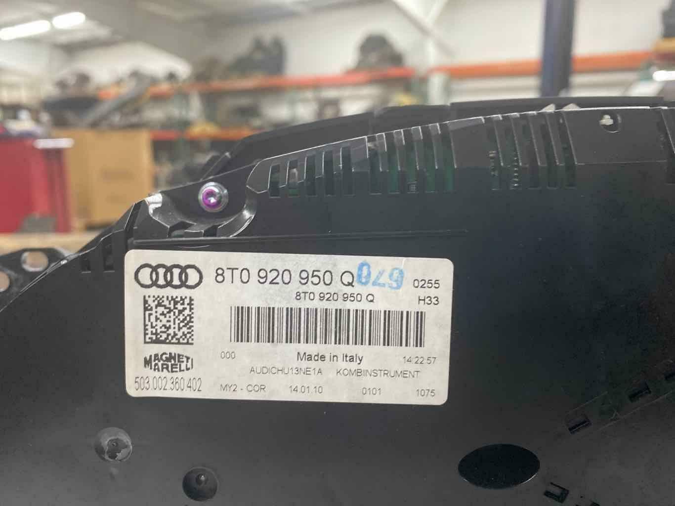 Auto A5 Speedometer/Instrument Cluster 8T0 920 950 Q