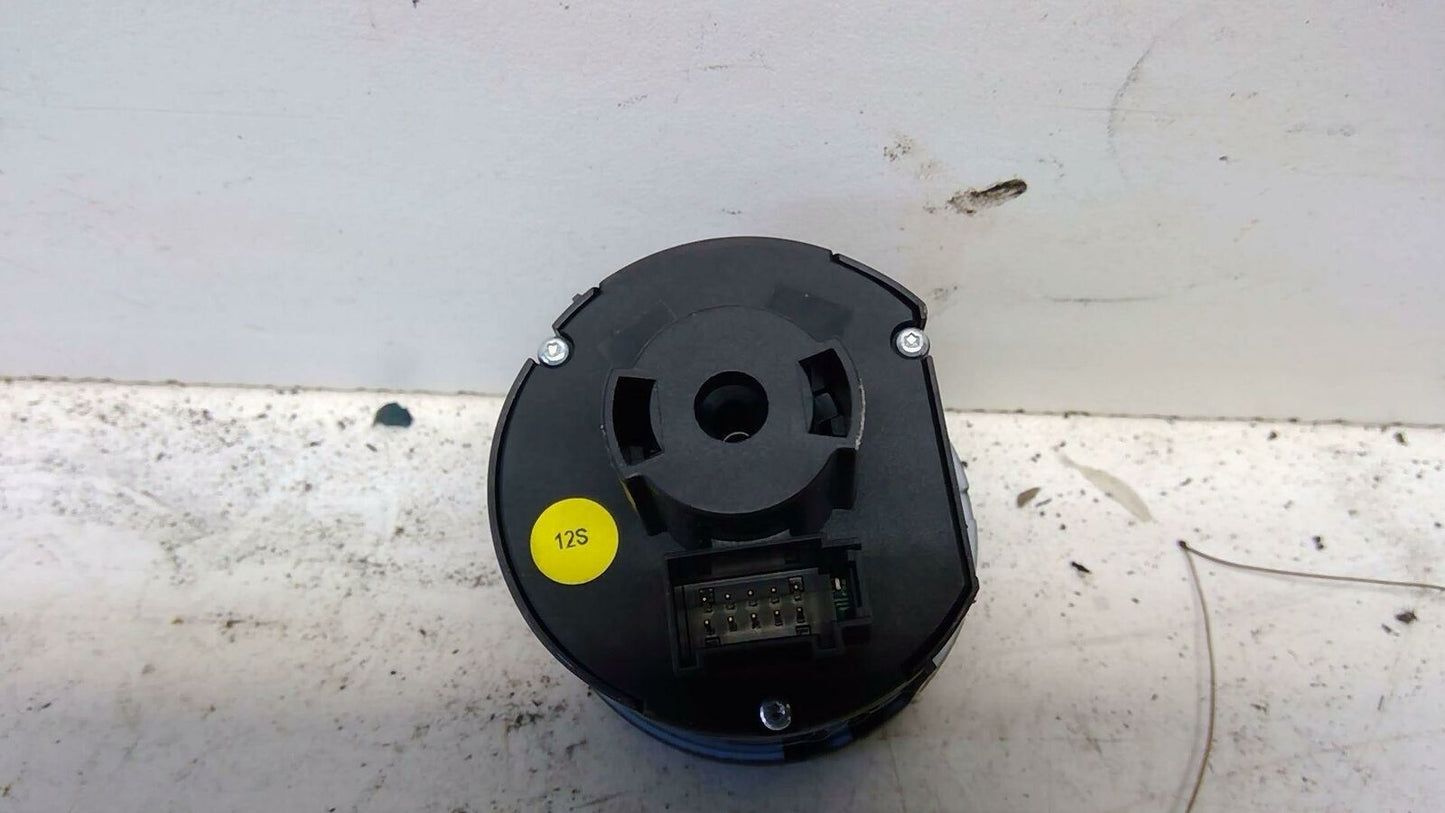 Headlight Switch (dash Mtd) VW CC 09 10 11 12 13 14 15 16 17