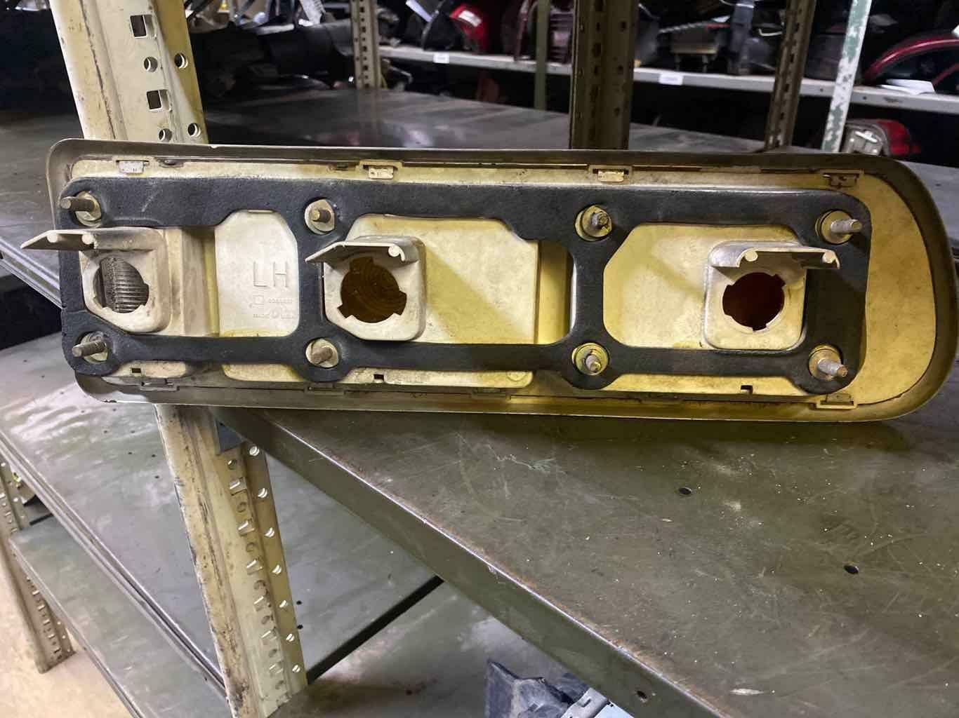 Tail Light Assembly CHEVY MONZA Left 75 76 77 78 79 80