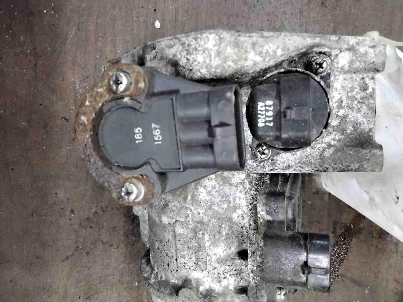 Throttle Body/valve Assy BUICK PARK AVE 91