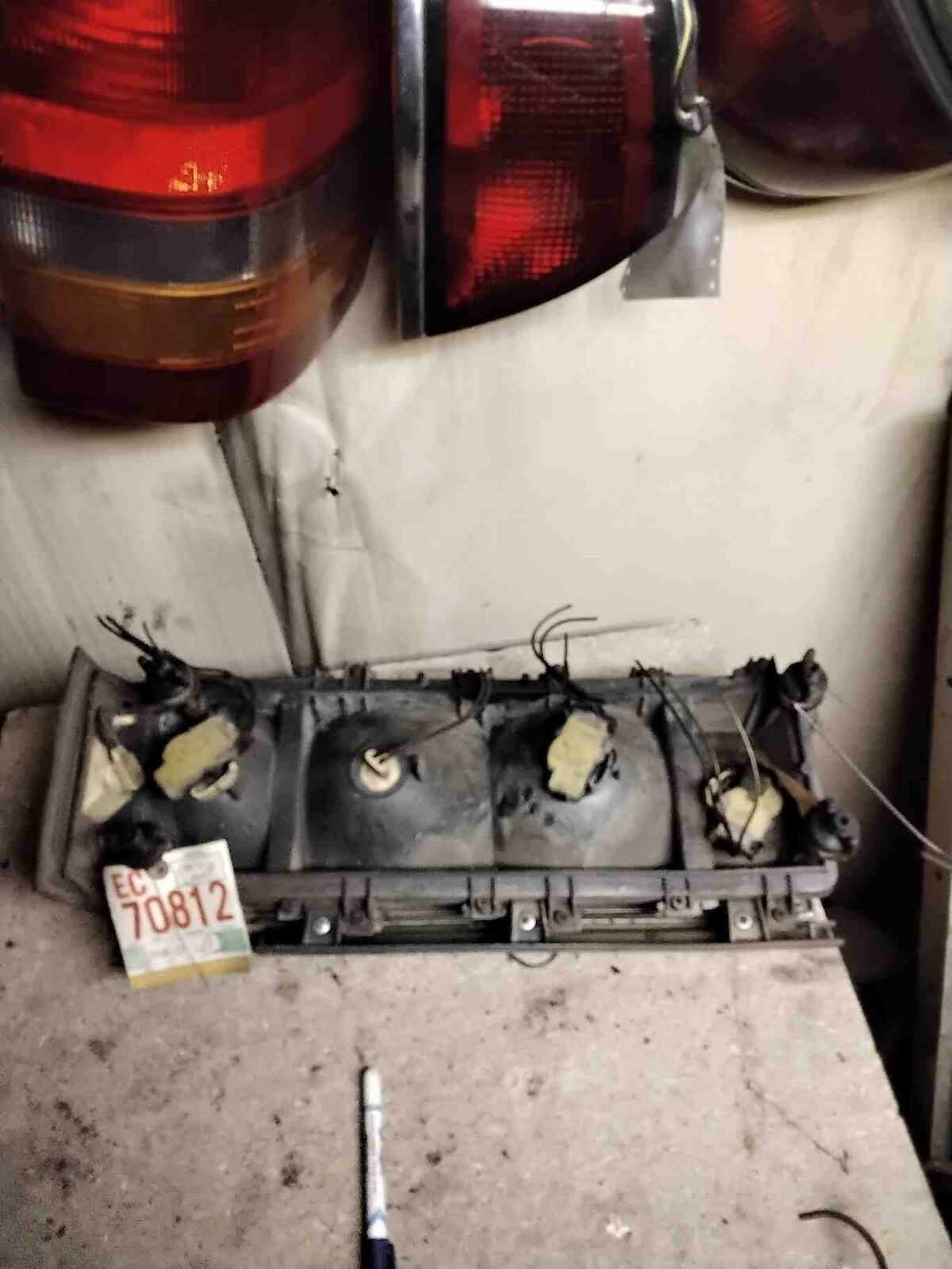 Tail Light Assembly BUICK Le Sabre Left 81