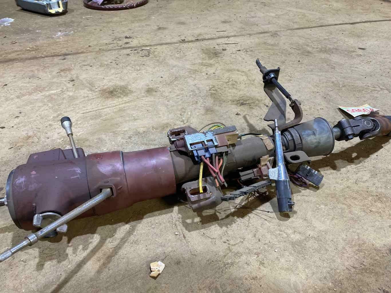 Steering Column PONTIAC 6000 82 83