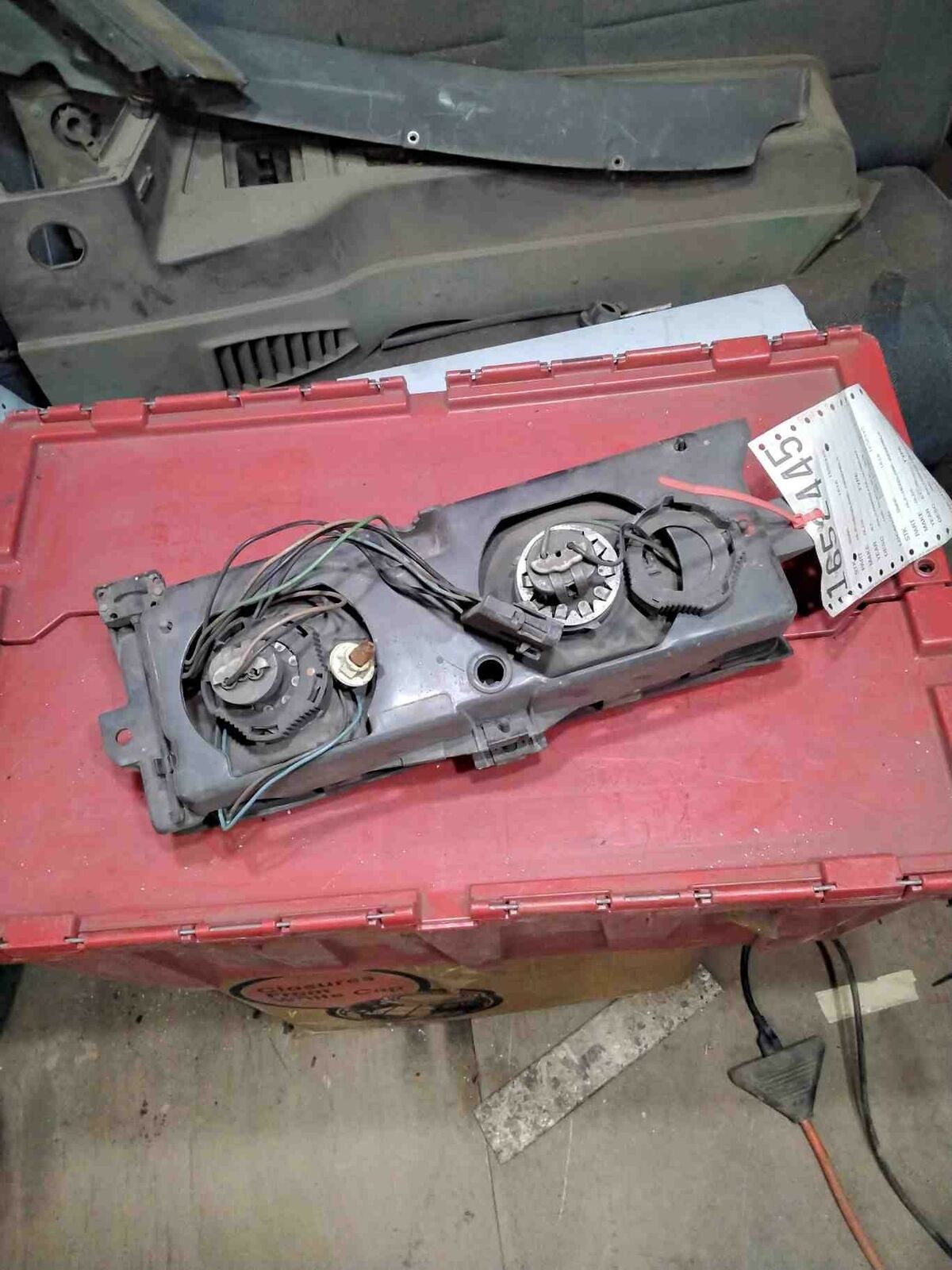 Headlamp Assembly OLDSMOBILE Right 87