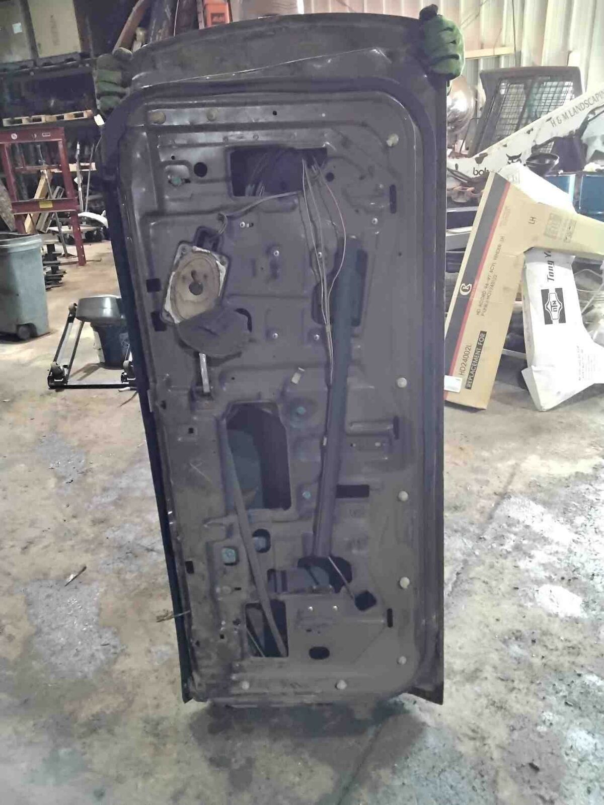 Front Door BUICK RIVIERA Left 79