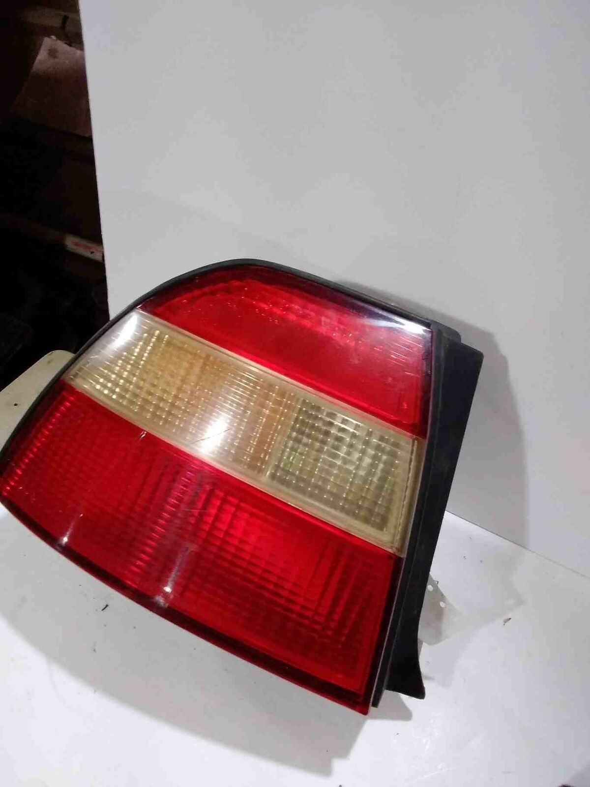 Tail Light Assembly HONDA ACCORD Left 92 93
