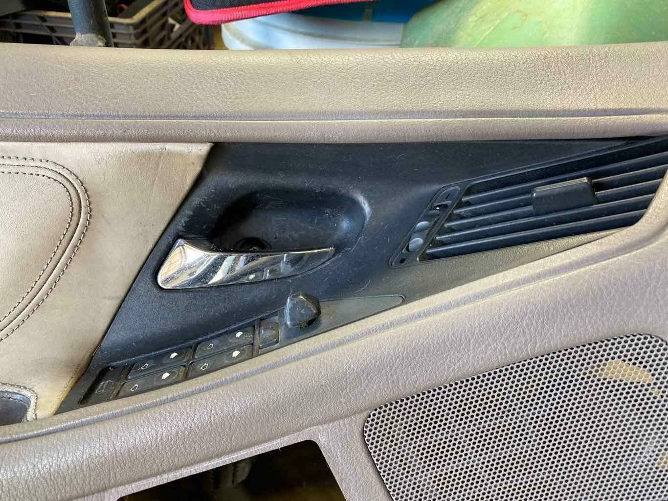 Front Door Trim Panel BMW 850 SERIES Left 92