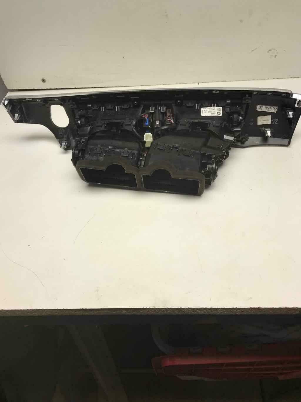 Air Cond./heater Vents BMW 740I 15