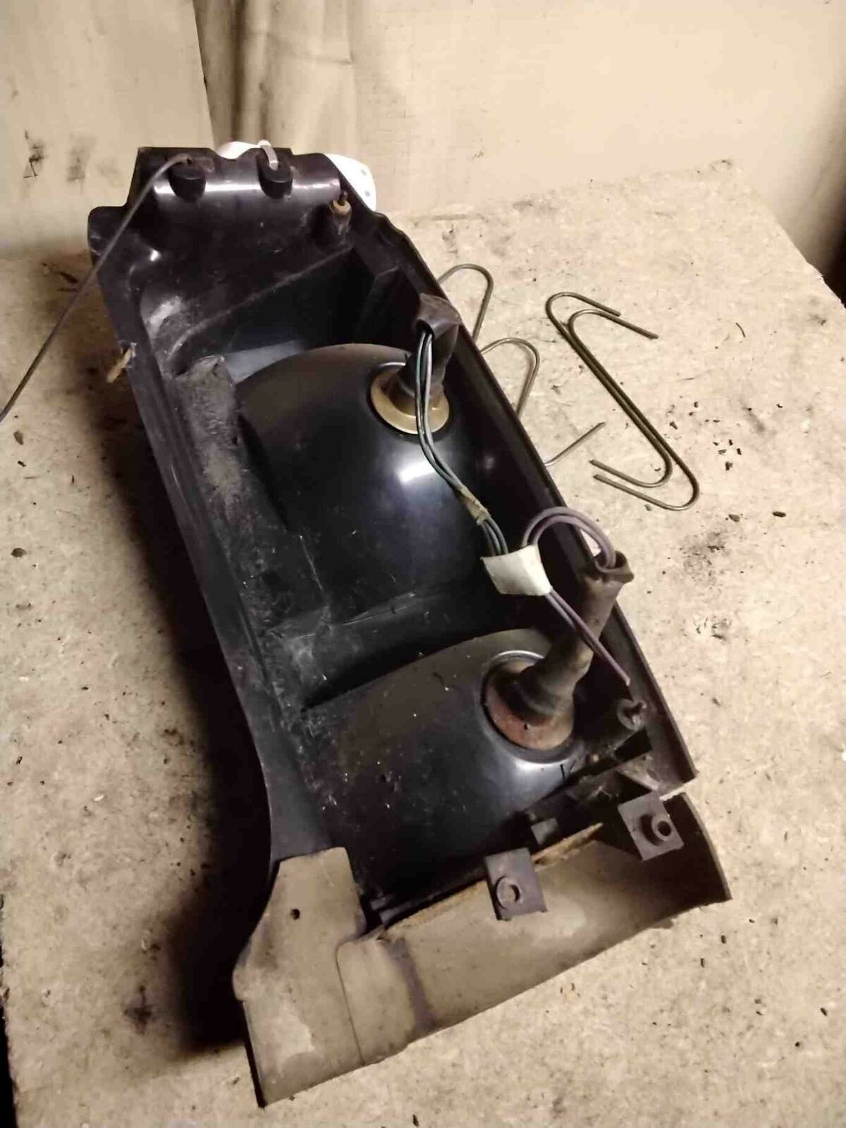 Tail Light Assembly DODGE CARAVAN Left 84 85 86