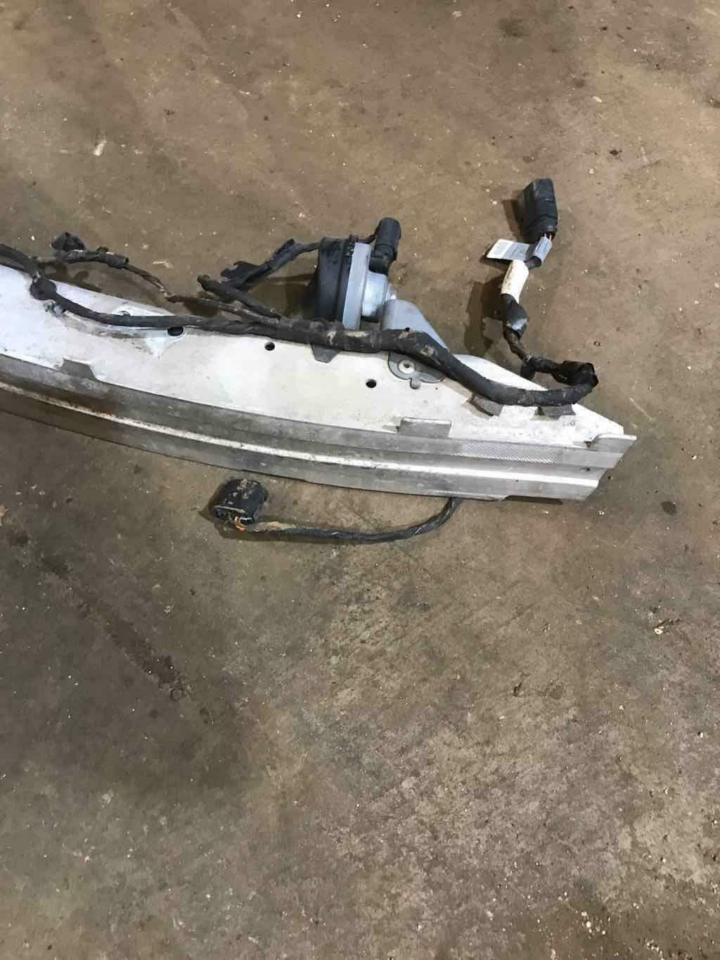 Front Bumper Reinforcement BMW 750 SERIES 09 10 11 12