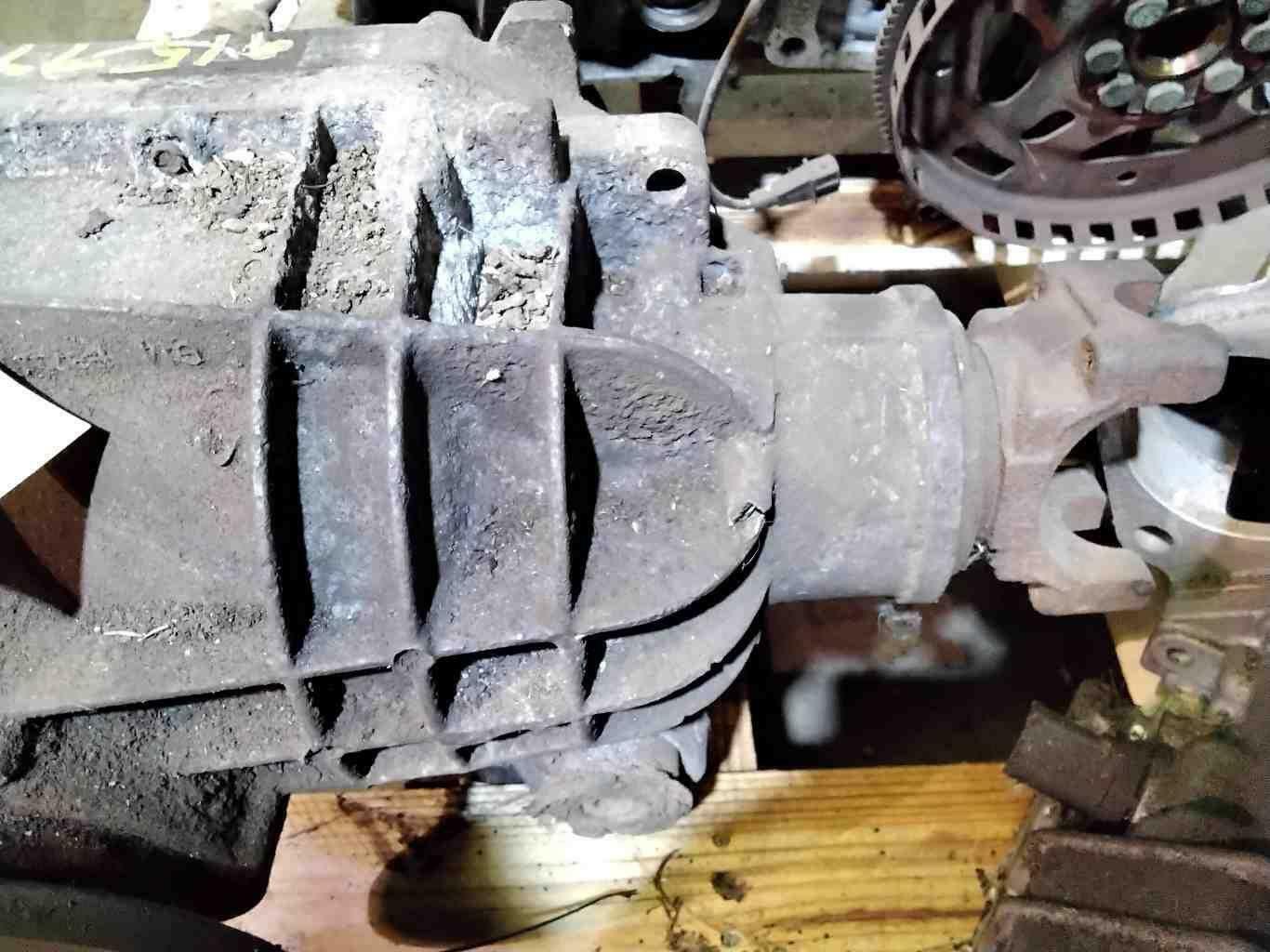 Front Axle Assy.also See Crr GMC PICKUP 3500 96 97 98 99 00