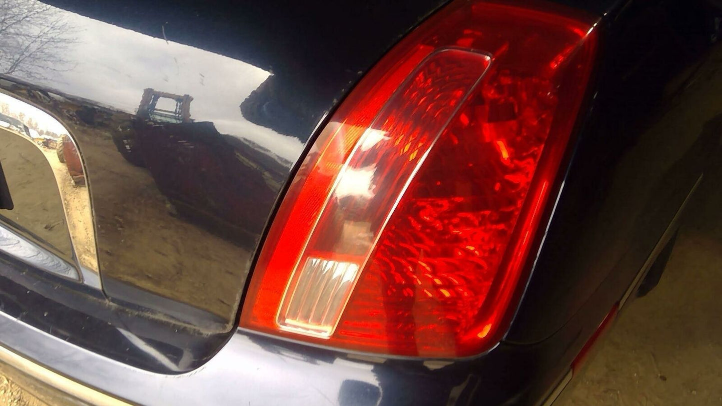 Tail Light Assembly KIA AMANTI Right 07 08 09