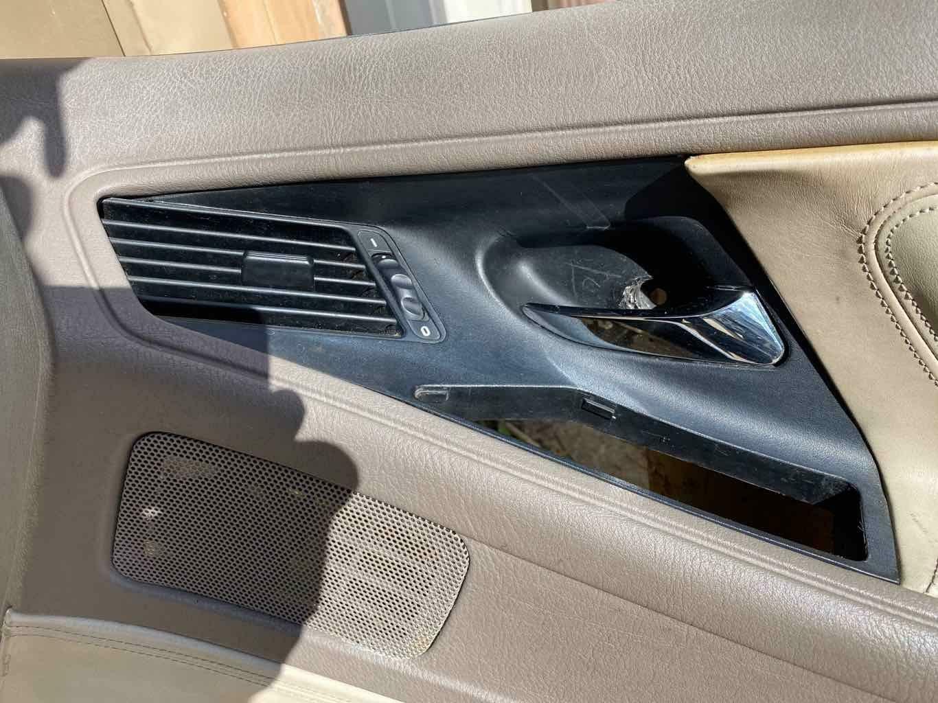 Front Door Trim Panel BMW 850 SERIES Right 92