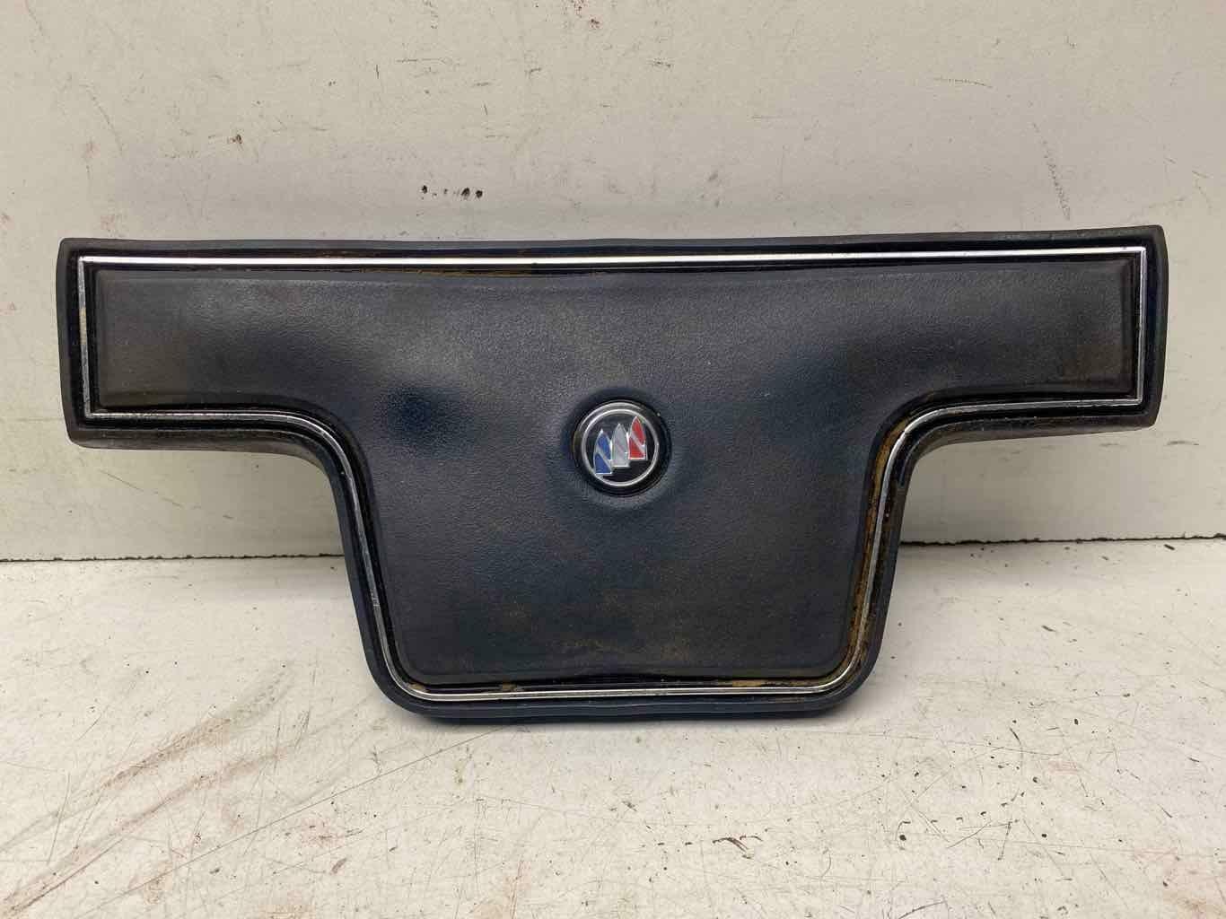 Steering Wheel HORN PAD BUICK ELECTRA 83