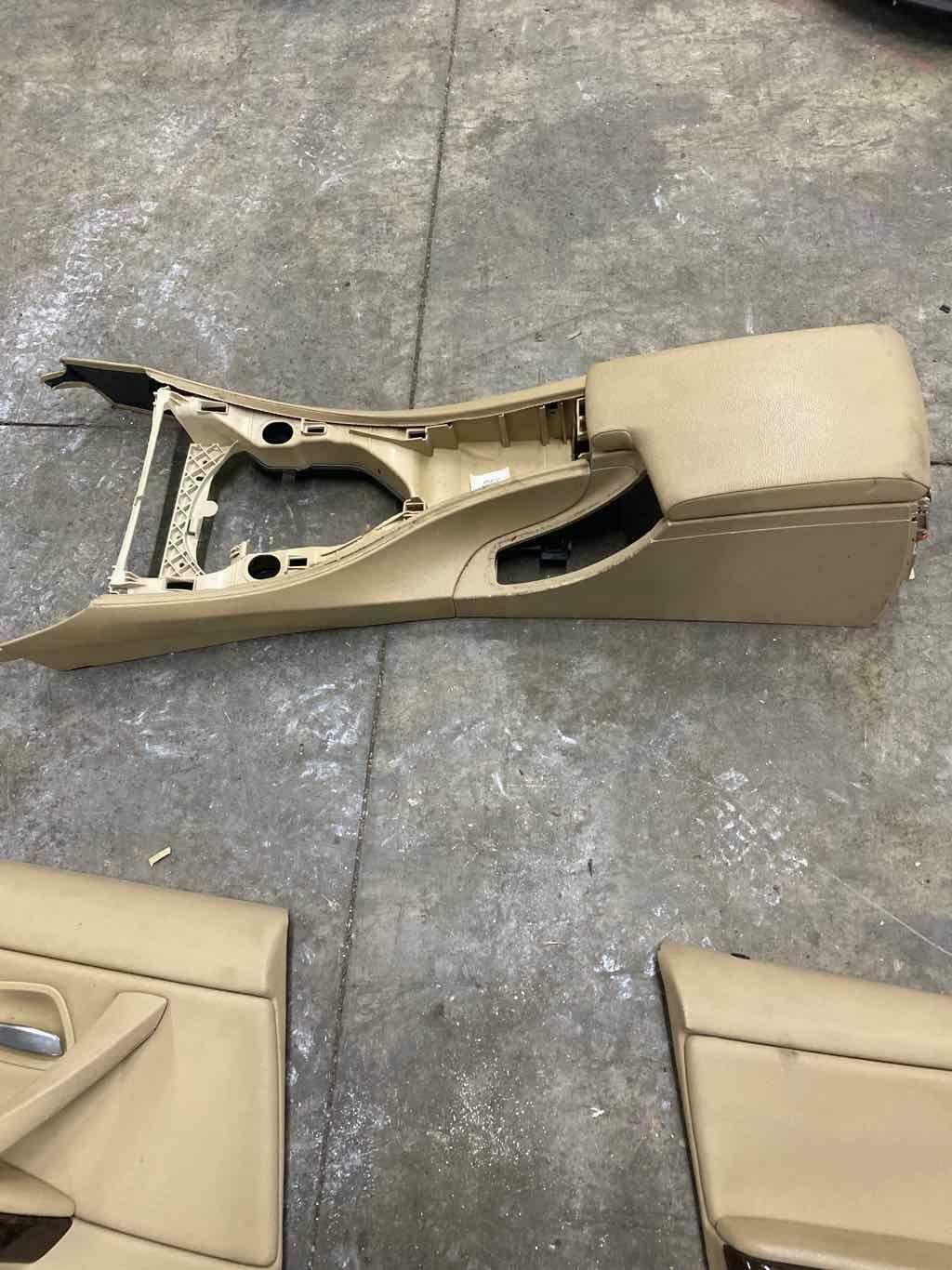 Front Console BMW 328 SERIES 07 08