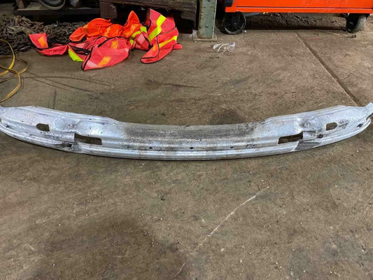 Front Bumper Reinforcement BMW 530I 01 02 03