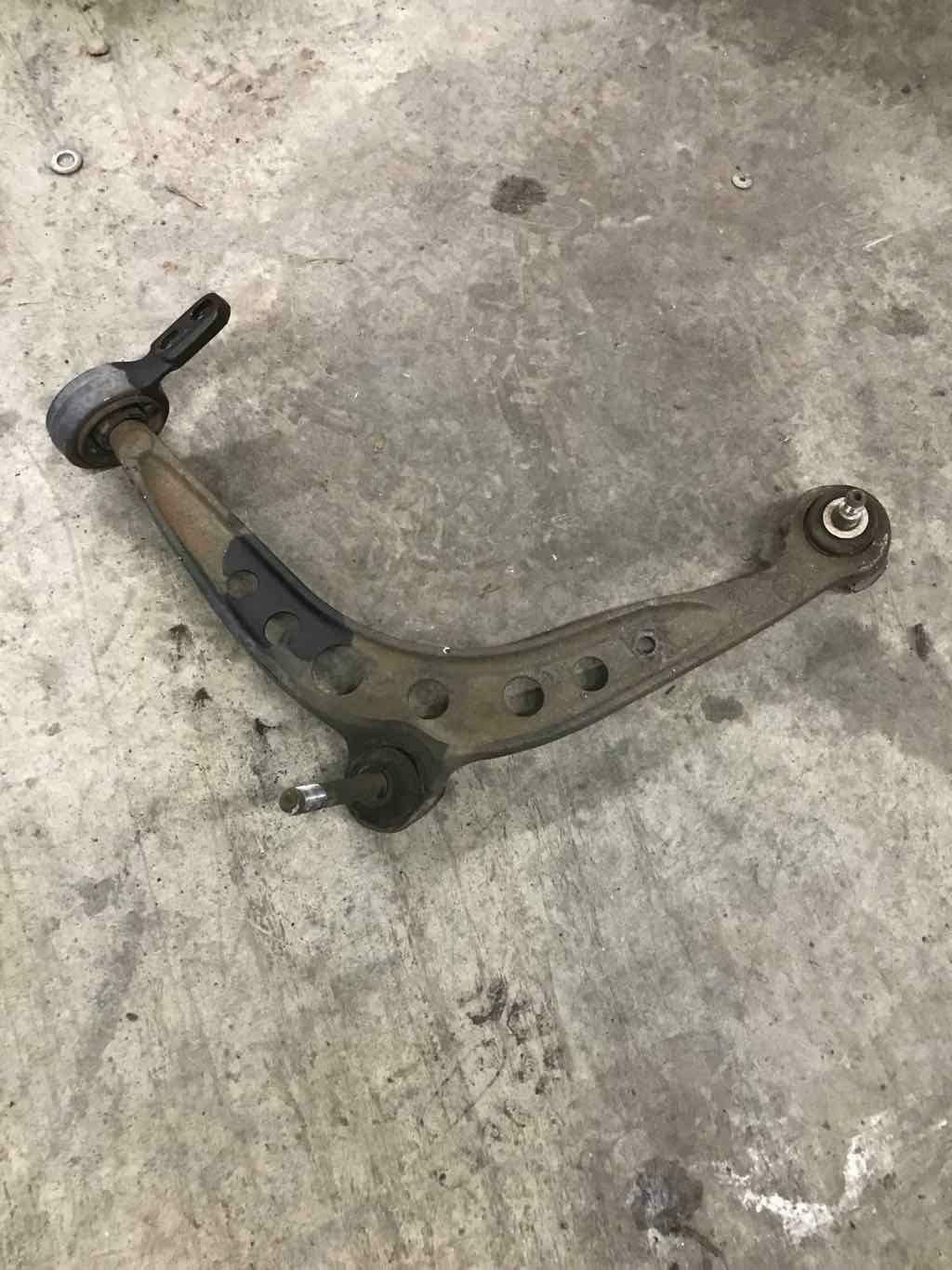 Lower Control Arm Front BMW 318 SERIES Left 92 93 94 95 96 97 98 99