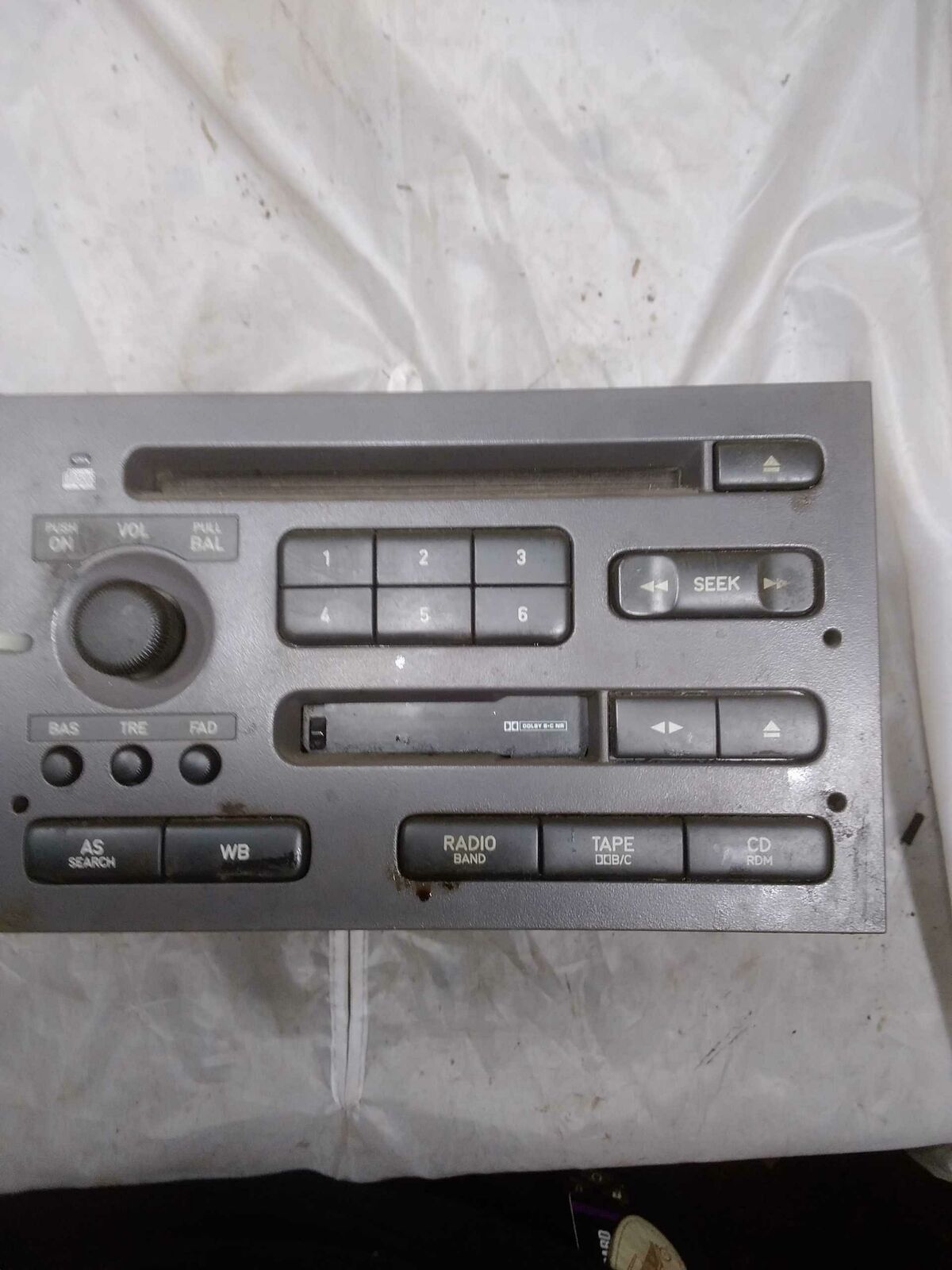 Audio & Visual Equip.(radio) SAAB 9-5 99 00 01 02 03 04 05