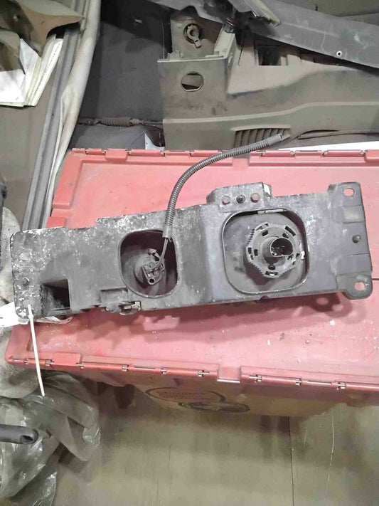 Headlamp Assembly CHEVY CAVALIER Left 91 92 93 94