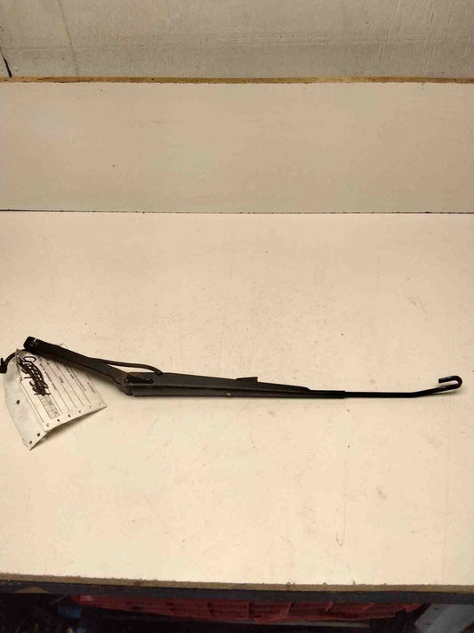 Wiper Arm CHEVY SILVERADO 2500 01