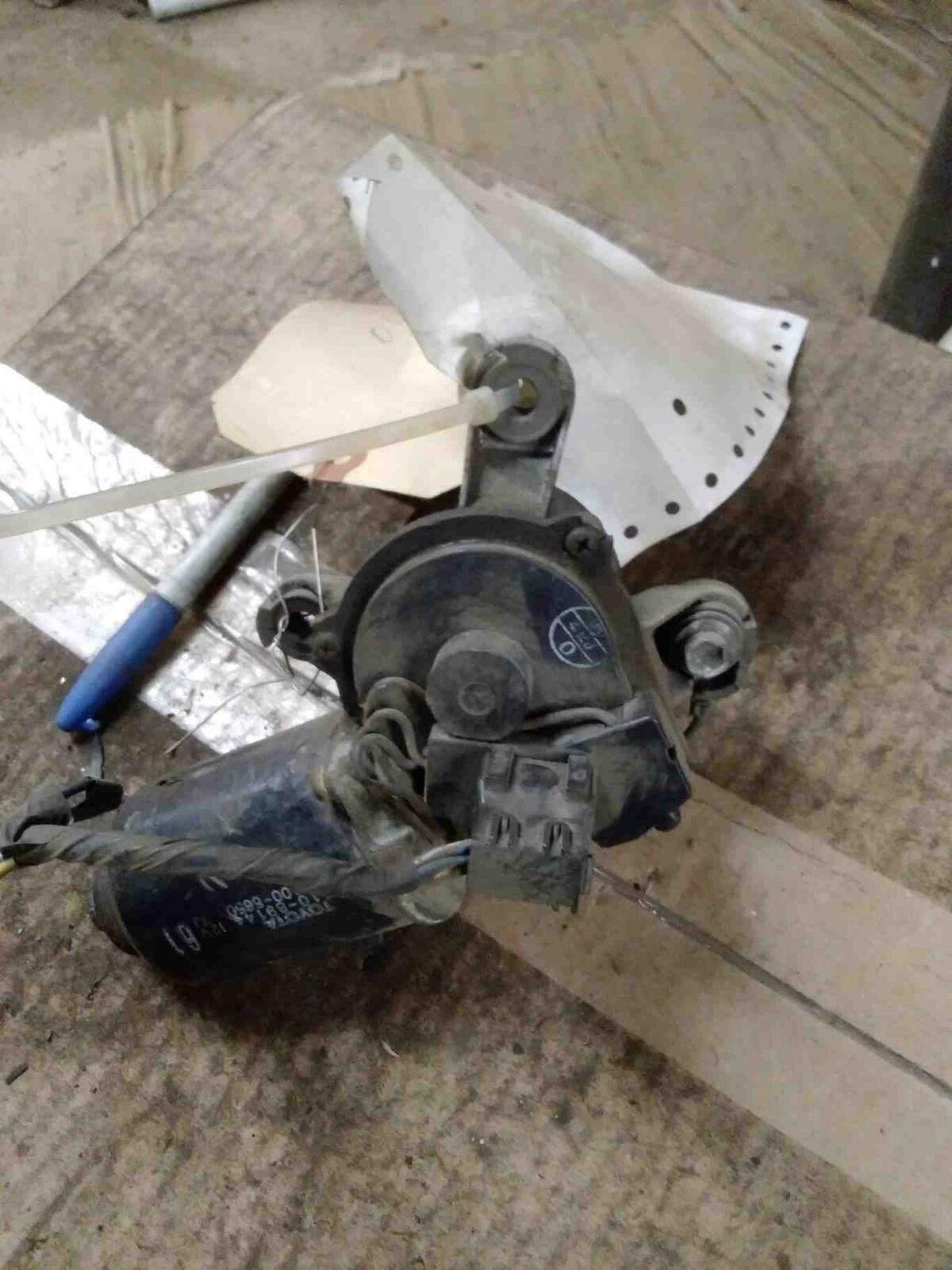 Wiper Motor Front TOYOTA PICKUP 89 90 91 92 93 94 95