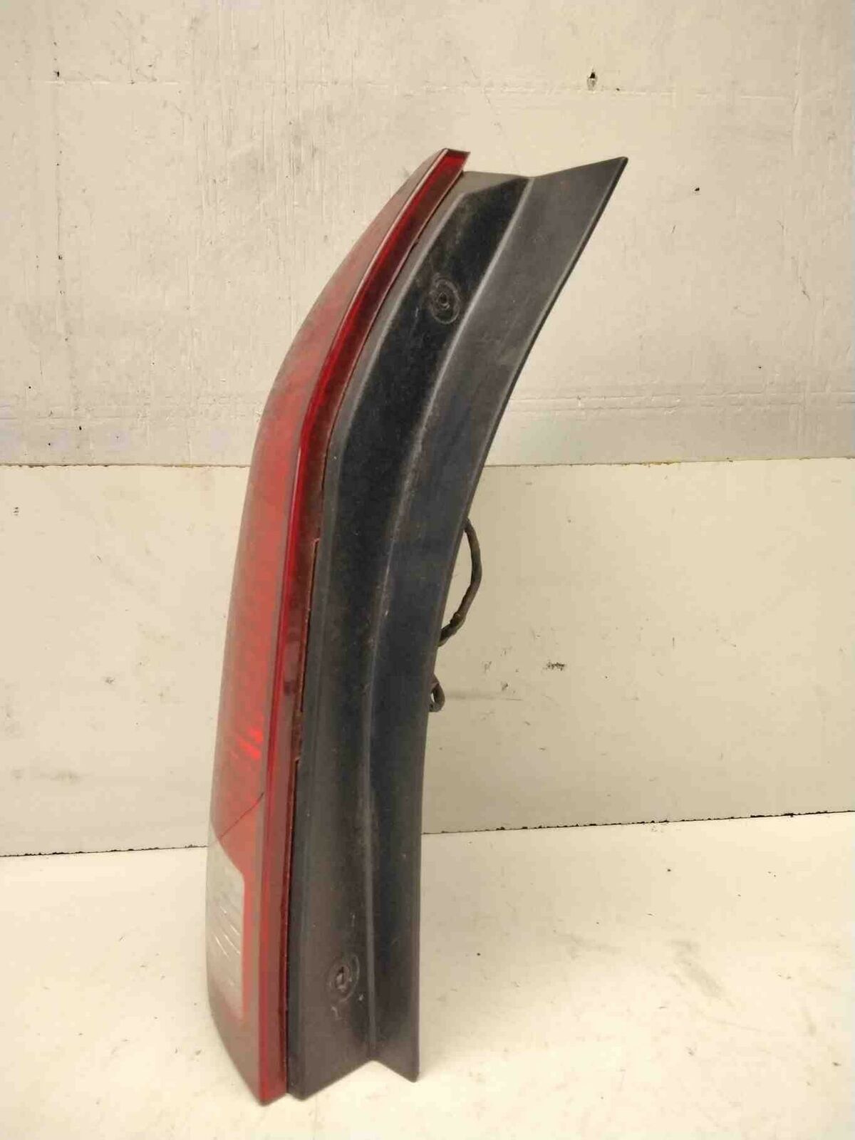 Tail Light Assembly SATURN VUE Left 02 03 04 05 06 07