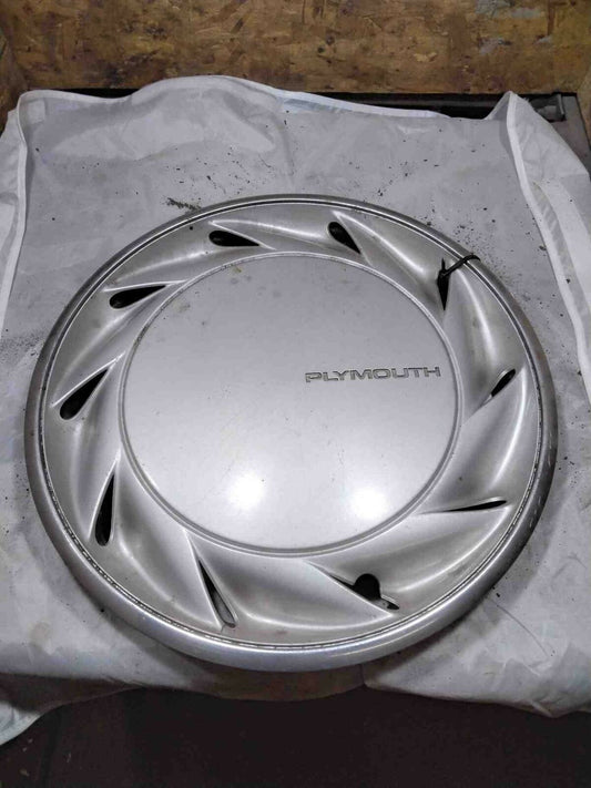 Wheel Cover PLYMOUTH ACCLAIM 91 92 93 94