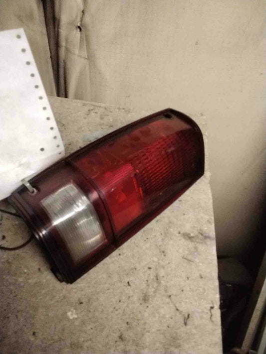 Tail Light Assembly S10/S15/SONOMA TRUCK Left 82 - 93