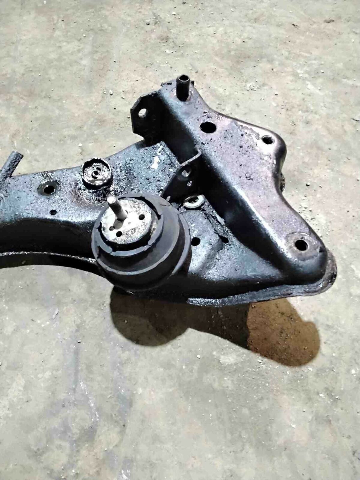 Undercarriage Crossmember BMW 840I 94 95 96 97