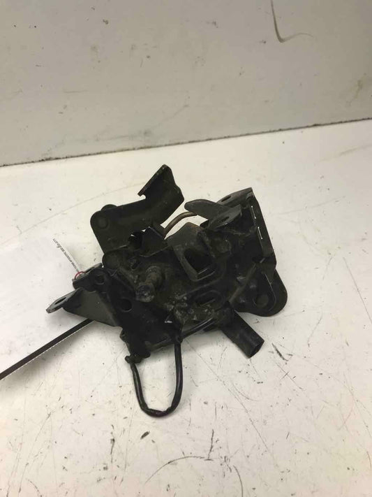 Hood Latch BMW 750 SERIES 09