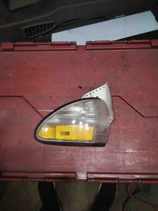 Front Lamp PONTIAC BONNEVILLE Right 92 93 94 95