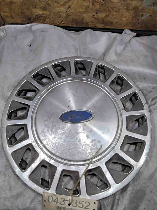 Wheel Cover FORD TEMPO 88 89 90 91 92 93 94