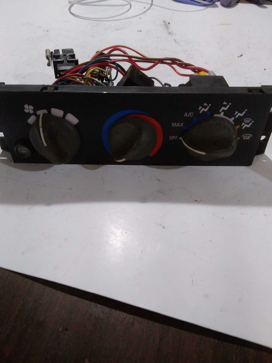 Heater A/c Control PONTIAC BONNEVILLE 94 95