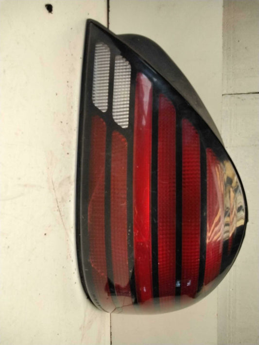 Tail Light Assembly PONTIAC GRAND AM Right 03