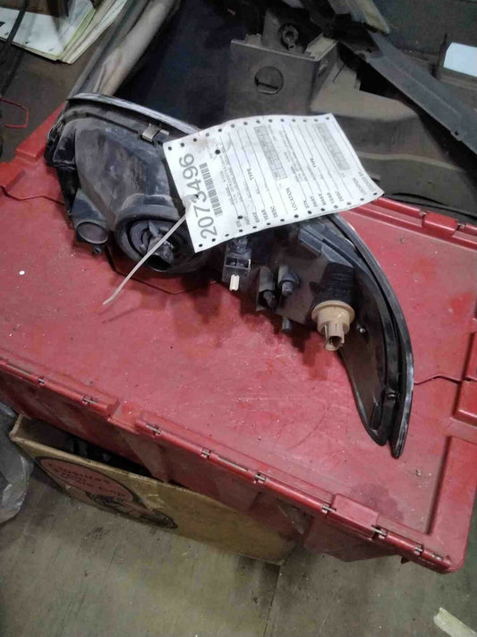 Headlamp Assembly FORD WINDSTAR Left 99 00 01 02 03