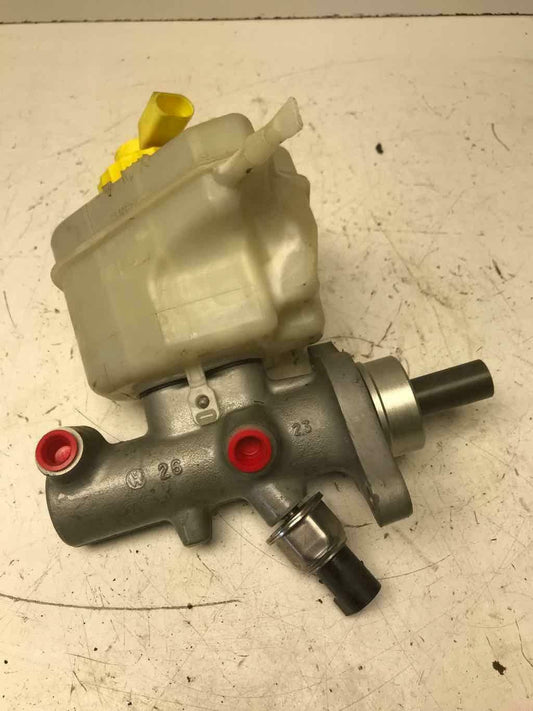 Master Cylinder PORSCHE CAYENNE 03 04 05 06