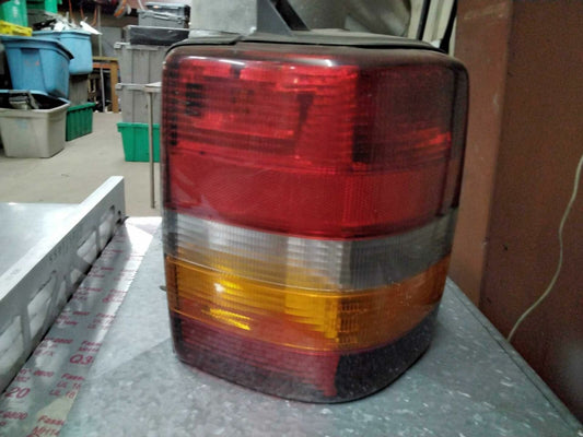Tail Light Assembly JEEP GRAND CHEROKEE Left 93 94 95 96 97 98