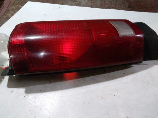 Tail Light Assembly DODGE CARAVAN Left 84 85 86